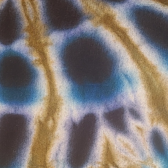 Tie-dyed Teal & Navy Flaired Leggings - Picture 8 of 12